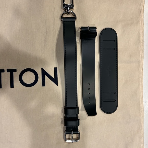 LOUIS VUITTON - Picture 10 of 13